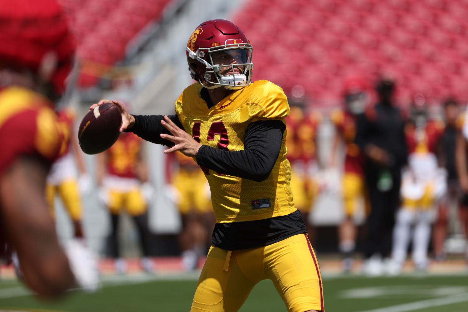 Caleb Williams throws a pass during the USC Trojans Spring Game.